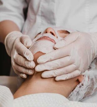 1_0002_facial beauty care